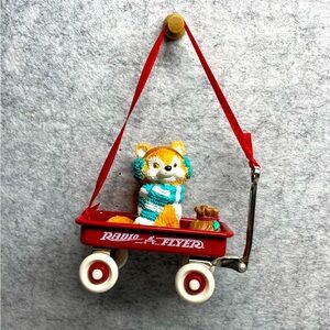 VTG 1999 Radio Flyer Christmas Ornament by Enesco - Fox w scarf in working wagon